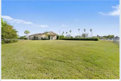 21571 SW 110th Ave, Miami, FL 33189 - Photo 1