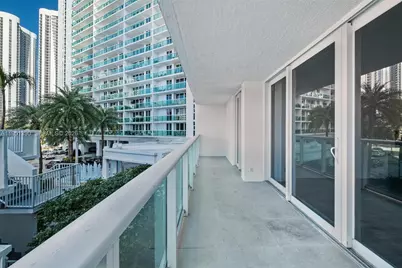 100 Bayview Dr #229, Sunny Isles Beach, FL 33160 - Photo 17