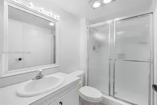 100 Bayview Dr, Sunny Isles Beach, FL 33160 - Photo 27