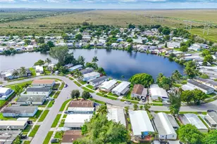 21771 NW 6th St, Pembroke Pines, FL 33029 - Photo 25