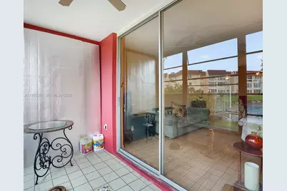 8861 Sunrise Lakes Blvd #106, Sunrise, FL 33322 - Photo 7