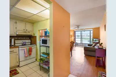 8861 Sunrise Lakes Blvd #106, Sunrise, FL 33322 - Photo 13