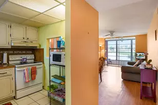 8861 Sunrise Lakes Blvd, Sunrise, FL 33322 - Photo 13