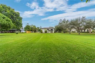 2751 SW 137th Terrace, Davie, FL 33330 - Photo 47