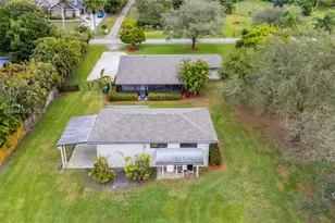 2751 SW 137th Terrace, Davie, FL 33330 - Photo 43