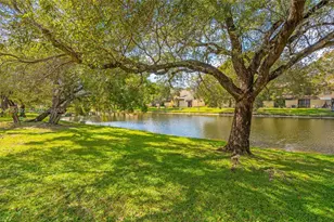 1210 NW 99th Ave, Pembroke Pines, FL 33024 - Photo 27