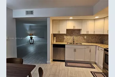 8075 SW 107th Ave #114, Miami, FL 33173 - Photo 13