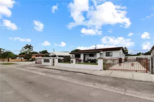 3529 W 14th Ln, Hialeah, FL 33012 - Photo 21