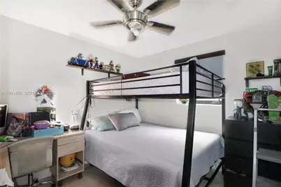 3529 W 14th Ln, Hialeah, FL 33012 - Photo 13