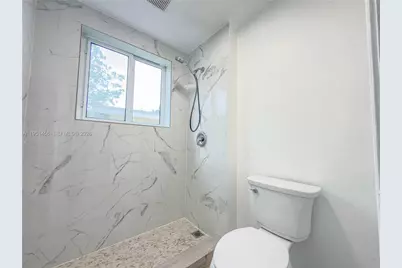 410 Pinecrest Dr, Miami Springs, FL 33166 - Photo 19