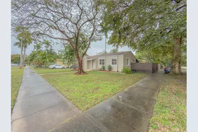 410 Pinecrest Dr, Miami Springs, FL 33166 - Photo 37