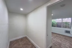 410 Pinecrest Dr, Miami Springs, FL 33166 - Photo 13