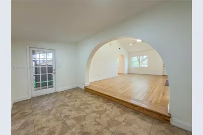 410 Pinecrest Dr, Miami Springs, FL 33166 - Photo 9