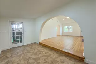 410 Pinecrest Dr, Miami Springs, FL 33166 - Photo 9