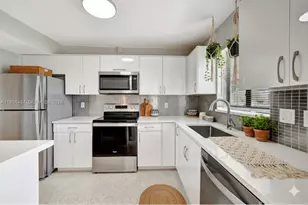 2190 NE 51st Ct, Fort Lauderdale, FL 33308 - Photo 5