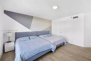 3530 Mystic Pointe Dr, Aventura, FL 33180 - Photo 25