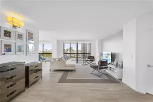 3530 Mystic Pointe Dr, Aventura, FL 33180 - Photo 5