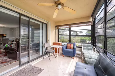 4960 E Sabal Palm Blvd #301, Tamarac, FL 33319 - Photo 13