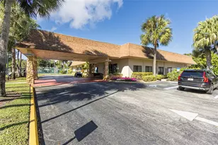 6085 N Sabal Palm Blvd, Tamarac, FL 33319 - Photo 19