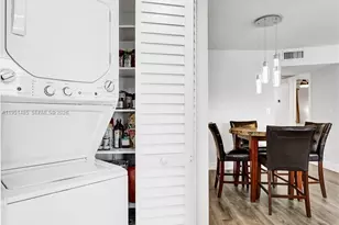 10501 W Broward Blvd, Plantation, FL 33324 - Photo 23