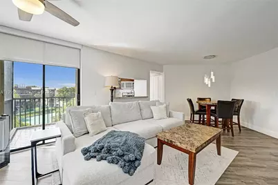 10501 W Broward Blvd #406, Plantation, FL 33324 - Photo 13