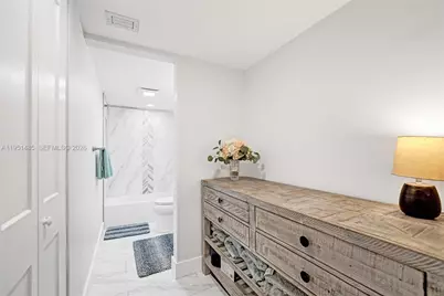10501 W Broward Blvd #406, Plantation, FL 33324 - Photo 55
