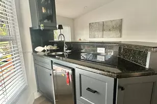 18715 NW 1st St, Pembroke Pines, FL 33029 - Photo 15