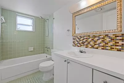 1024 SE 3rd Ave #301, Dania Beach, FL 33004 - Photo 21