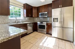 2270 SW 83rd Ave, Miramar, FL 33025 - Photo 11