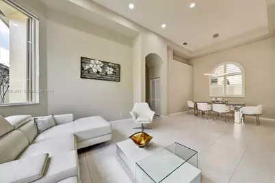 12438 NW 57th Ct, Coral Springs, FL 33076 - Photo 7