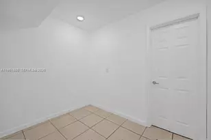 2175 NE 170th St, North Miami Beach, FL 33162 - Photo 15
