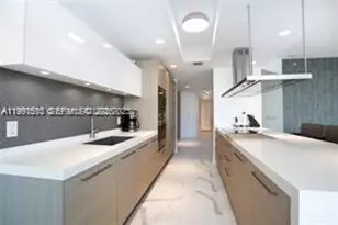 17301 Biscayne Blvd, North Miami Beach, FL 33160 - Photo 5