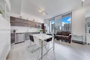 151 SE 1st St, Miami, FL 33131 - Photo 1