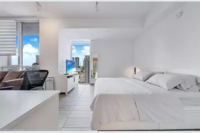 151 SE 1st St #1706, Miami, FL 33131 - Photo 7