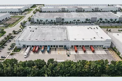 11305 NW 122nd St, Medley, FL 33178 - Photo 3