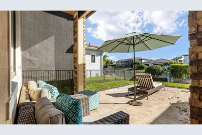 10530 S Lago Vista Cir, Parkland, FL 33076 - Photo 39