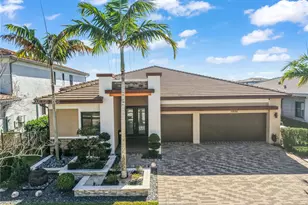 10530 S Lago Vista Cir, Parkland, FL 33076 - Photo 1