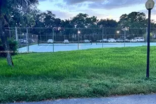 430 Commodore Dr, Plantation, FL 33325 - Photo 21