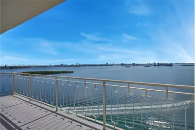 11111 Biscayne Blvd #21C, Miami, FL 33181 - Photo 1