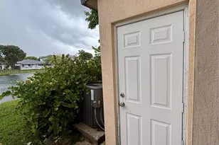 2819 SE 1st Dr, Homestead, FL 33033 - Photo 13