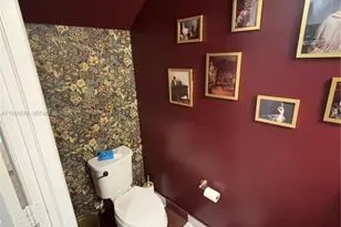 2819 SE 1st Dr, Homestead, FL 33033 - Photo 7