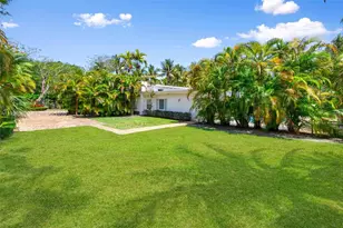 8030 SW 120th St, Pinecrest, FL 33156 - Photo 17