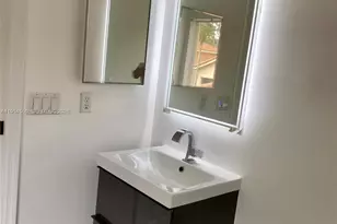 11301 Rockinghorse Rd, Cooper City, FL 33027 - Photo 17