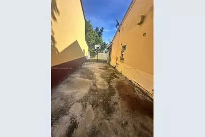 27347 SW 117th Pl, Homestead, FL 33032 - Photo 17