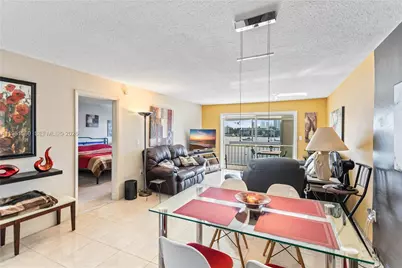 2200 Diana Dr #306, Hallandale Beach, FL 33009 - Photo 5