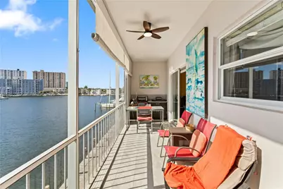 2200 Diana Dr #306, Hallandale Beach, FL 33009 - Photo 29