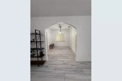 1085 NW 48th St, Miami, FL 33127 - Photo 3