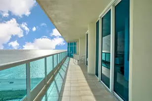 5025 Collins Ave, Miami Beach, FL 33140 - Photo 9