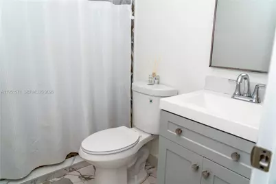 854 NW 87th Ave #405, Miami, FL 33172 - Photo 13