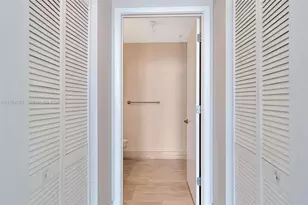 3470 E Coast Ave, Miami, FL 33137 - Photo 23